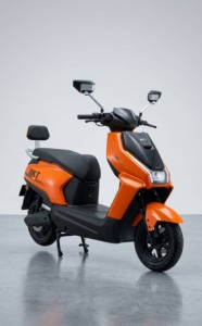 AKT RUN STABLE 2000W Electric Scooter – 72V 26Ah Graphene Battery