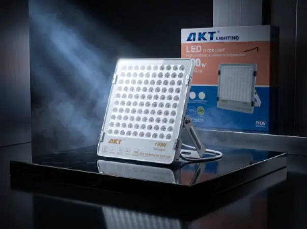 Projecteur LED AKT 100W (AKT-TGD12030-100W)