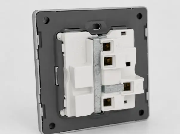 AKT Prise Interrupteur Multifonction avec Témoin Néon – Gris